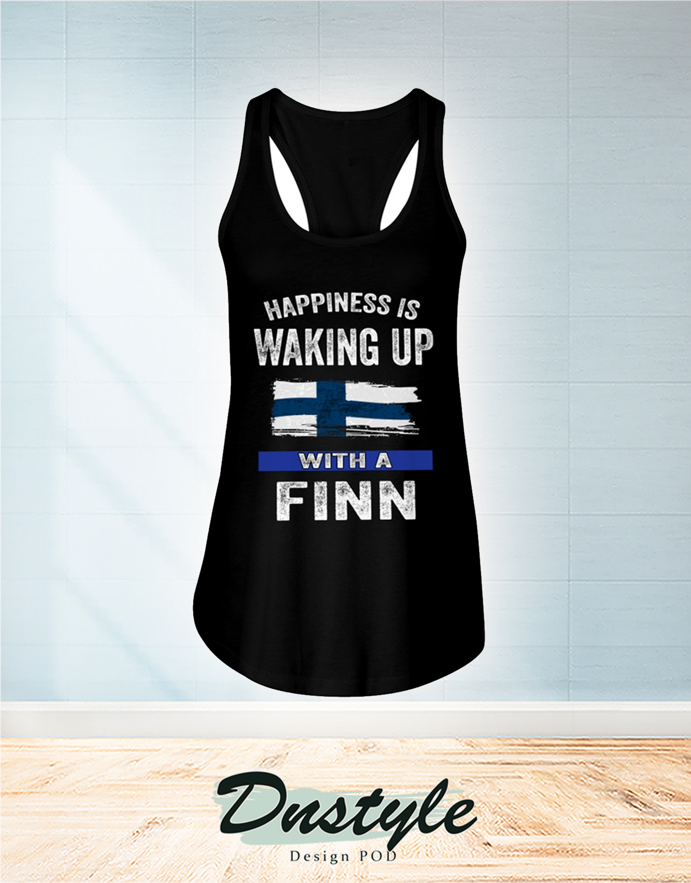 Happiness is waking up with a Finn flowy tank