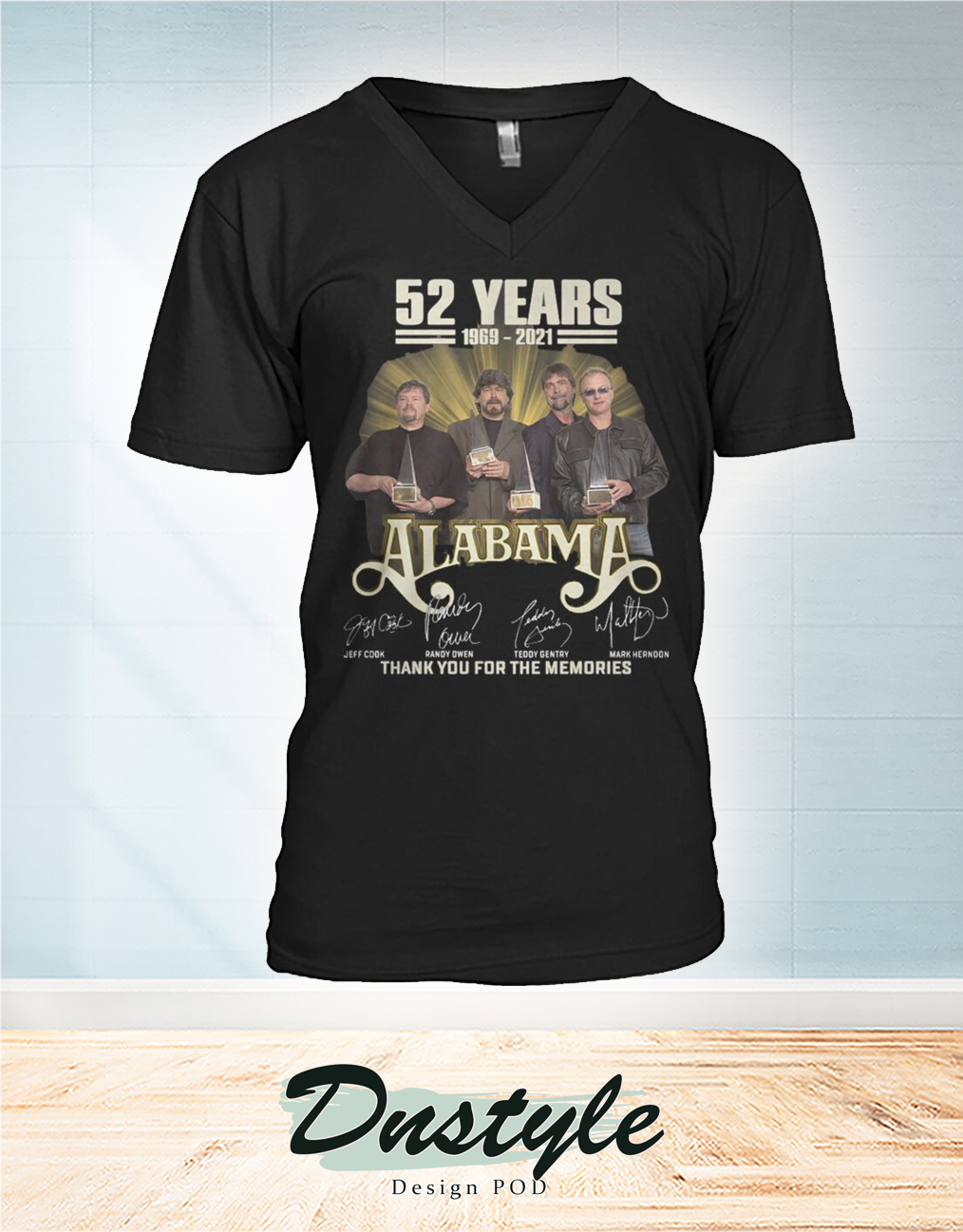52 years 1969 2021 Alabama thank you for the memories v-neck