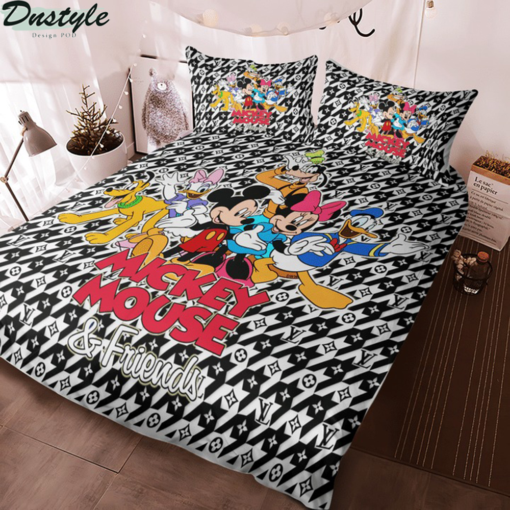 Mickey mouse and friends 3d bedding set 2
